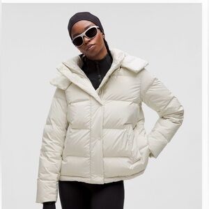 Lululemon Wonder Puff Bone Size 0